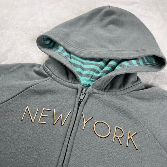 Disney Mickey Mouse New York Statue of Library Kids Hooded Sweatshirt size 9/10 - Picture 4 of 9